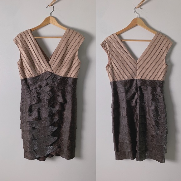 Adrianna Papell Dresses & Skirts - ADRIANNA PAPELL Two Tone Layered V-Neck Dress